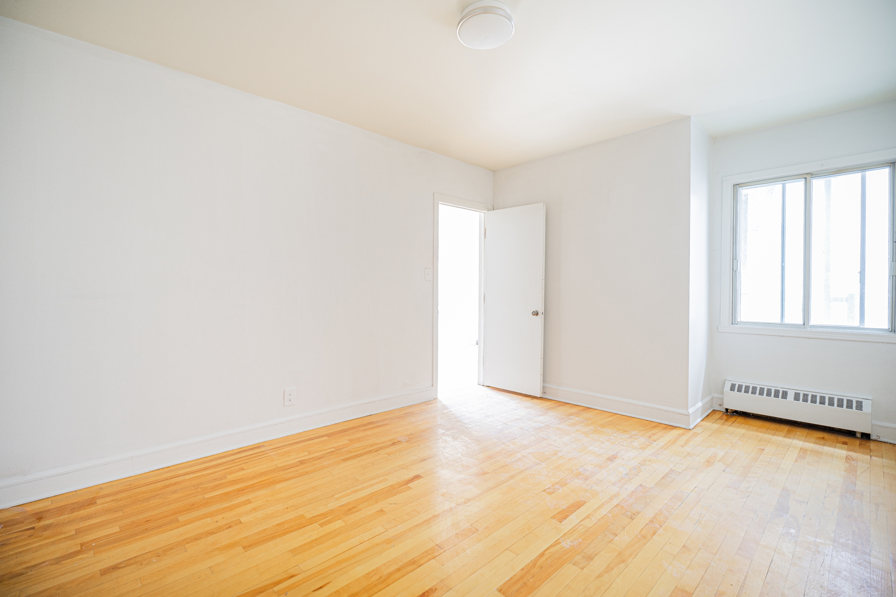 6880 25e Avenue - 7